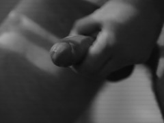 Raining outside, rather staying inside. - Screenshot 14 of 16 - Black And White