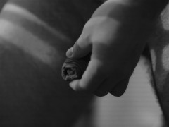 Raining outside, rather staying inside. - Screenshot 2 of 16 - Foreskin