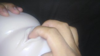 等等……女孩们来挑战嗯……性玩偶