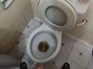 solo male, pissing, orina, old young