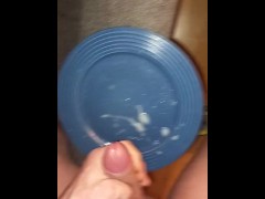 cum on plate - Screenshot 15 of 16 - Pervert