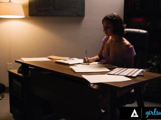 GIRLSWAY - Sexy Undercover Agent Bangs The Company's Hot Boss To Keep Her Secret Identity