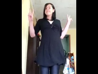Chica Trans se masturba hasta acabar super rico