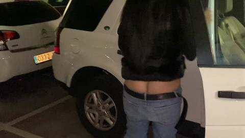 buscando el coche butt crack