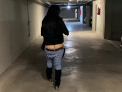 buscando el coche butt crack