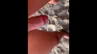 PUBBLICO NUDO SPIAGGIA PISCIO