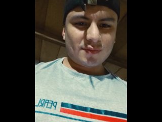 masturbándose por primera vez