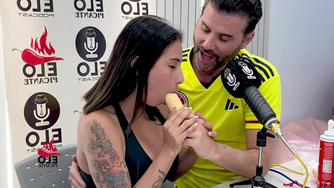 2 entrevista con picante elo, hablamos de mi y terminamos cachondos -  jenifer play
