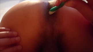 Extreme Tiefenreinigung mit Zahnpasta und Bürste - Ipanema