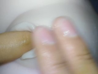 Día perezoso, juguemos y follemos con manos - muñeca sexual