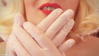 Pussy play in medical gloves... sexy curvy MILF