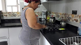 I'm Enticing My Stepmother To Fuck In The Kitchen