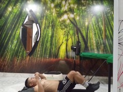 Sexy Workout - Screenshot 3 of 16 - Blowjob