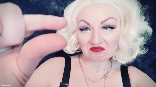 femdom humiliatrix - video de punto de vista de dominación femenina (Arya Grander)