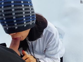 NOUGHTY STEP SYSTER SUCK MY COCK FOR CHRISTMAS - ساک زدن سوپرایزی و غیر منتظره تو برف