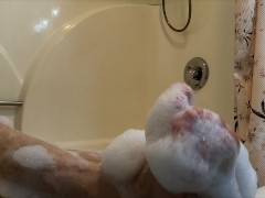 wash my little feet?