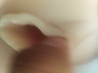 se masturba 4 y mete los dedos en el - muñeca sexual