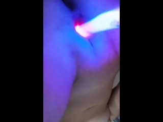 Играю с игрушками в своей киске