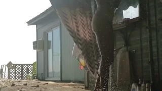 Douche extérieure au Tropics