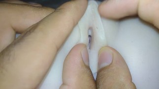 सुबह उसकी मलाईदार चूत में ऊँगली - सेक्स डॉल