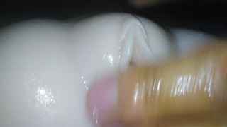 क्रीमी पुसी कम्स डीप का एक्सट्रीम क्लोज अप - सेक्स डॉल