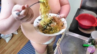 [Prof_FetihsMass] ¡Tranquilo, comida japonesa! [espaguetis con wasabi]