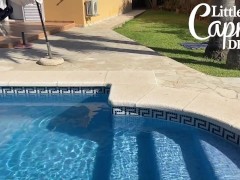 Video Puffy tits Little Caprice gets a creampie by the pool - foreign person