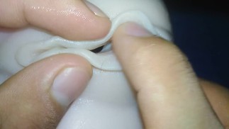 проверить, чтобы ее киска была мокрой и пока она не испытала оргазм - секс-кукла