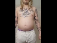 Peeing pants - Screenshot 5 of 16 - Pissing