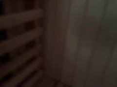 Video A girl masturbates in a sauna while the whole wellness center is full of naked dicks