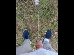 Backyard Pissing - Screenshot 11 of 16 - Peeing