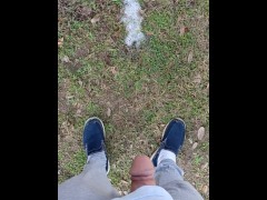 Backyard Pissing - Screenshot 16 of 16 - Peeing