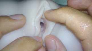 Я пришла домой, и мой парень удивил меня богатым вагинальным прикосновением - секс-кукла