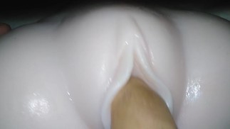 Горячая и жирная киска умоляет кончить снова и снова - секс кукла