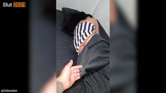 我的天啊！！我的继妹发现我摸她，你不知道她要我做什么。