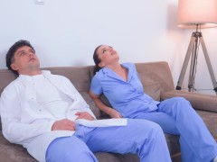 Video Doctor and nurse have a quick shag between surgeries