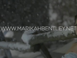 MARIKAH BENTLEY 雑誌の舞台裏撮影