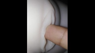 elle est pleine de sperme - poupée sexuelle
