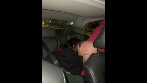 Las cosas se pusieron salvajes en el Uber con Richh Des, Aria Six, Hailey Rose, Max llena y el conductor de Uber