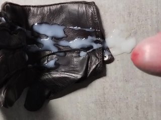Leather gloves wank