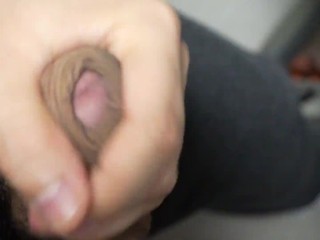 [4k] Я пробовал снимать мастурбацию кожи необрезанного члена 2023.01.18 No.25