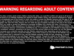 【無】予約が取れない超人気風俗嬢と濃厚に絡み合う肉感セックス すみれ美香 パート1 - Screenshot 1 of 16 - Caribbeancom