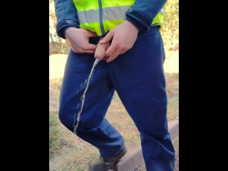 Van Driver Big Piss on Public Roadside - SlugsOfCumGuy