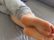 Preview 5 of anti stress Foot fetish 2023 smell and lick feet in my beauty session