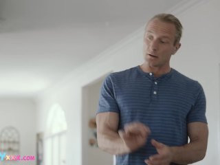 FamilyXXX - Redhead Teen Has Stepdad Cum On Her Braces (Reese Robbins) screenshot number 1