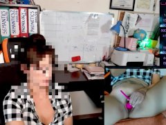 Teacher's teasing her pussy during the class