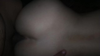 Doggystyle fucking a big-assed girl, squeeze hard until I cum on her back