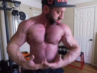 Muscled Madison, muscle daddy, muscular men, solo male, bodybuilding