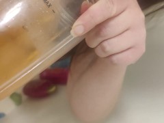 Piss drinking slut - Screenshot 11 of 16 - Disgusting