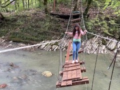 Трахнул милую девушку экскурсовода на водопаде . Экстремальный секс на природе - Screenshot 16 of 16 - Waterfall